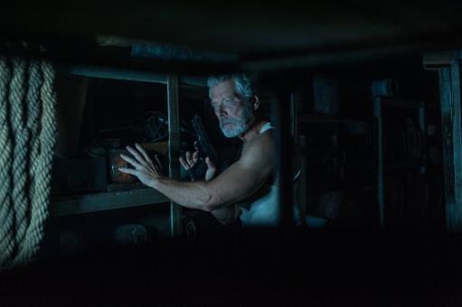 DON'T BREATHE