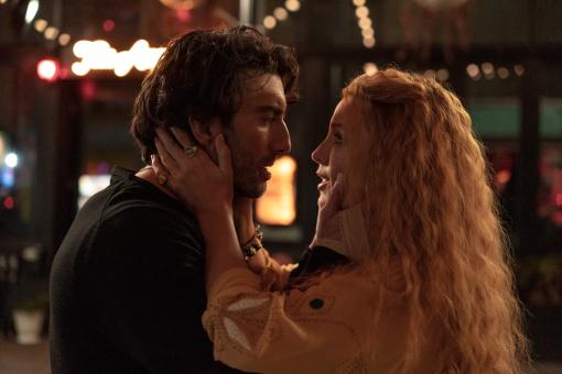 Justin Baldoni and Blake Lively star in IT ENDS WITH US. © 2023 CTMG, Inc. All Rights Reserved.