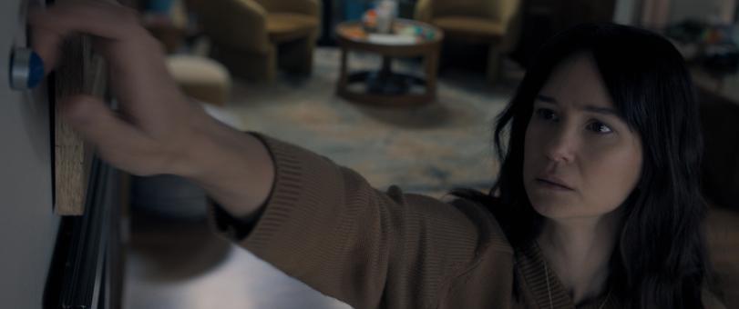 Katherine Waterston in Sony Pictures' and Blumhouses AFRAID ©2024 CTMG. All Rights Reserved.