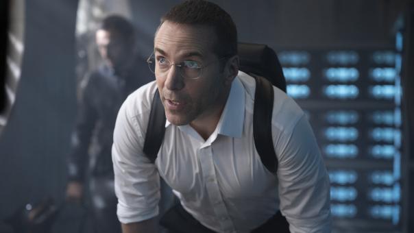 Alessandro Nivola in Sony Pictures' KRAVEN THE HUNTER. ©2024 CTMG, Inc. All Rights Reserved.