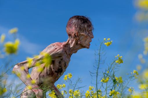 Ein Infizierter in Sony Pictures' 28 YEARS LATER. © 2024 CTMG, Inc. All Rights Reserved.