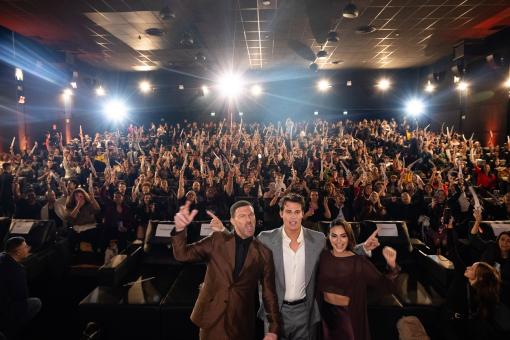 Travis Knight, Nicholas Galitzine und Camila Mendes auf der Premiere von MASTERS OF THE UNIVERSE in São Paulo, Brasilien. 