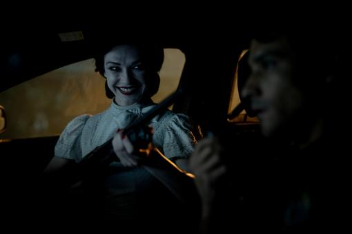Doll Girl (Taylor Bogrand) in Screen Gems' INSIDIOUS: OUT OF THE FURTHER.  © 2026 Sony Pictures Entertainment Deutschland GmbH