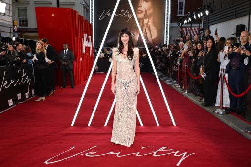 LONDON, ENGLAND – 24. SEPTEMBER: Dakota Johnson beim UK Special Screening von VERITY im Curzon Mayfair am 24. September 2026 in London, England. (Foto: Eamonn M. McCormack/Getty Images für Amazon MGM Studios und Sony Pictures Entertainment)  © 2026 Getty Images